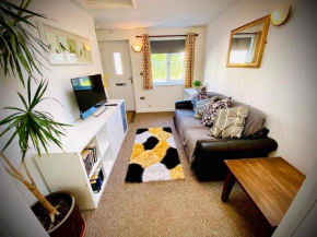 Unique Bungalow Grangetown